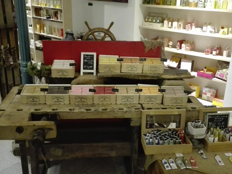 Savon de Marseille vegetale in vielen wunderbaren Duftnoten